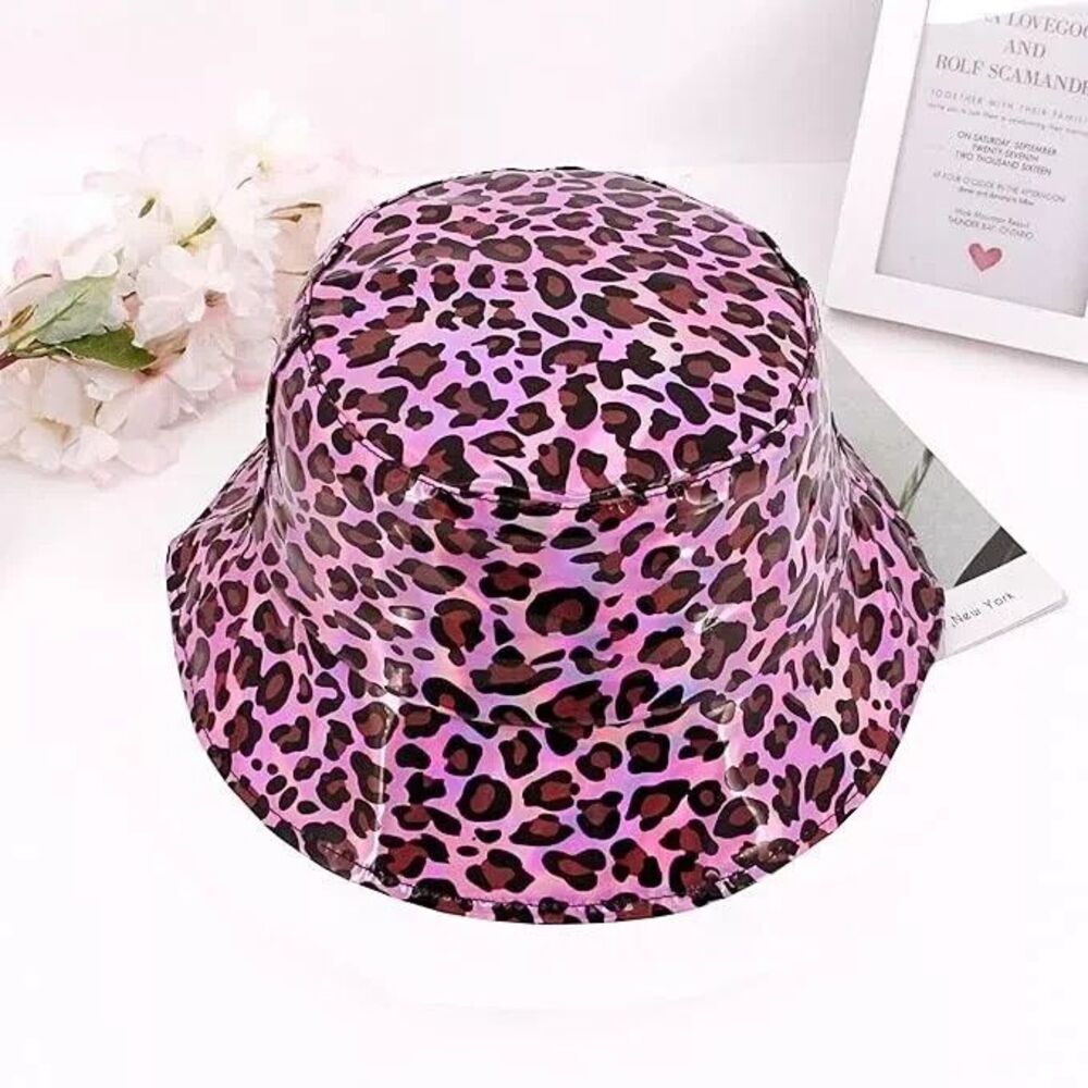 Fashion Hologram Bucket Hat Waterproof Cap Travel Hat, Pink Cheetah Print - Picture 6 of 6